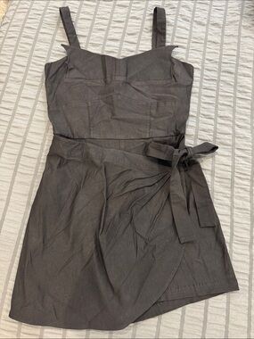 Sleeveless Black Tie-Waist Romper